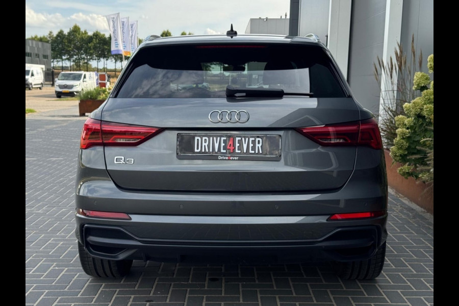 Audi Q3 35 TFSI S Line 10-2019 NAVI CLIMATE PDC ELEK PAKKET 1e EIGENAAR