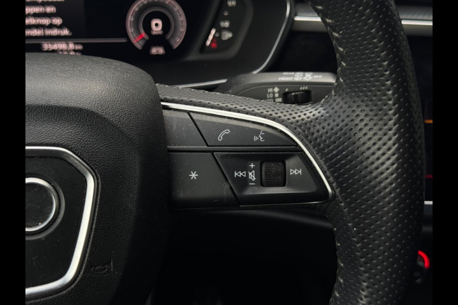 Audi Q3 35 TFSI S Line 10-2019 NAVI CLIMATE PDC ELEK PAKKET 1e EIGENAAR
