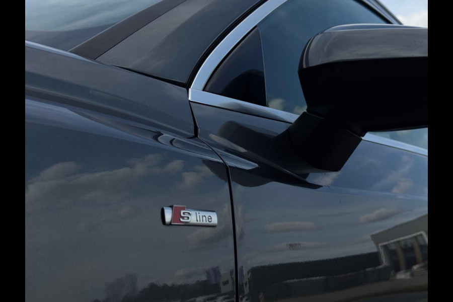 Audi Q3 35 TFSI S Line 10-2019 NAVI CLIMATE PDC ELEK PAKKET 1e EIGENAAR
