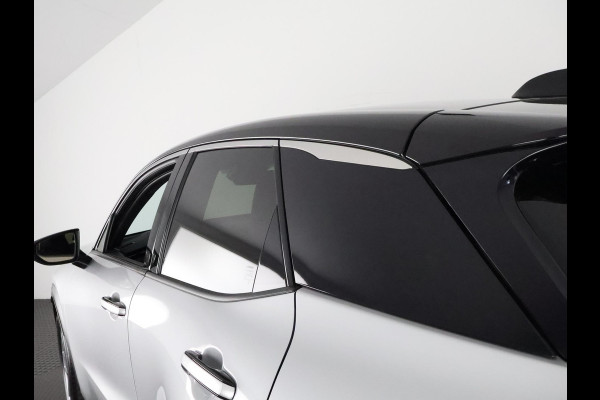 Lexus LBX BUSINESSLINE BI-TONE GARANTIE 2035 ! BI-TONE PRO LINE-PACK. BSM. PDC V+A STUUR/STOEL VERWARMING