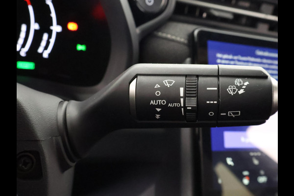 Lexus LBX BUSINESSLINE BI-TONE GARANTIE 2035 ! BI-TONE PRO LINE-PACK. BSM. PDC V+A STUUR/STOEL VERWARMING