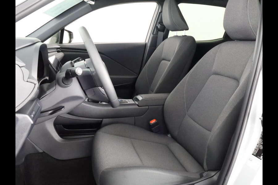 Lexus LBX BUSINESSLINE BI-TONE GARANTIE 2035 ! BI-TONE PRO LINE-PACK. BSM. PDC V+A STUUR/STOEL VERWARMING