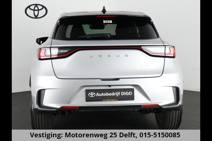 Lexus LBX BUSINESSLINE BI-TONE GARANTIE 2035 ! BI-TONE PRO LINE-PACK. BSM. PDC V+A STUUR/STOEL VERWARMING