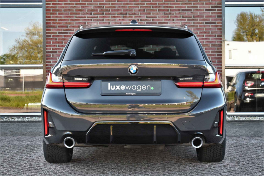BMW 3 Serie Touring 330e xDrive M-Sport Pro LCI Dravitgrau Pano HUD el-zetels 19inch