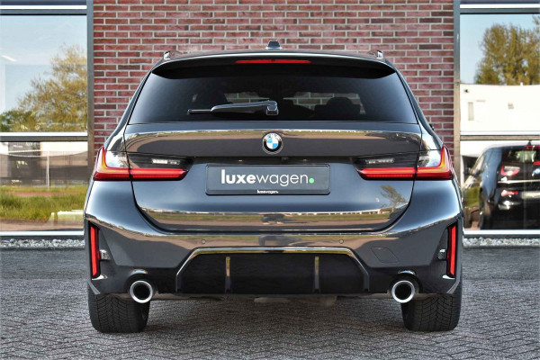 BMW 3 Serie Touring 330e xDrive M-Sport Pro LCI Dravitgrau Pano HUD el-zetels 19inch