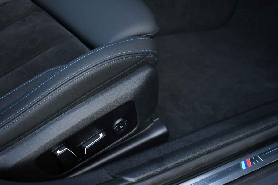BMW 3 Serie Touring 330e xDrive M-Sport Pro LCI Dravitgrau Pano HUD el-zetels 19inch