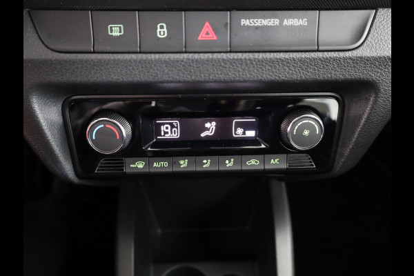 Škoda Fabia Combi 1.0 TSI Ambition 95pk | Trekhaak | Climatronic | Navigatie via App | Parkeersensoren achter