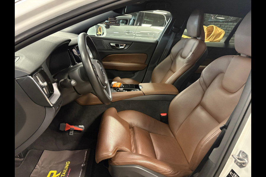 Volvo V60 2.0 T6 Recharge AWD Business Pro/leer/trekhaak/camera/navi/orig ned