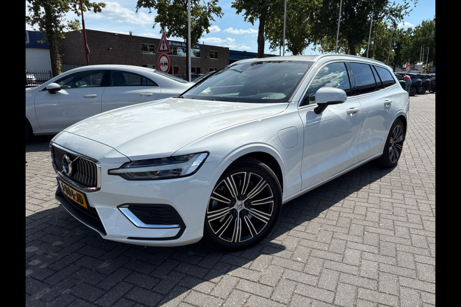 Volvo V60 2.0 T6 Recharge AWD Business Pro/leer/trekhaak/camera/navi/orig ned