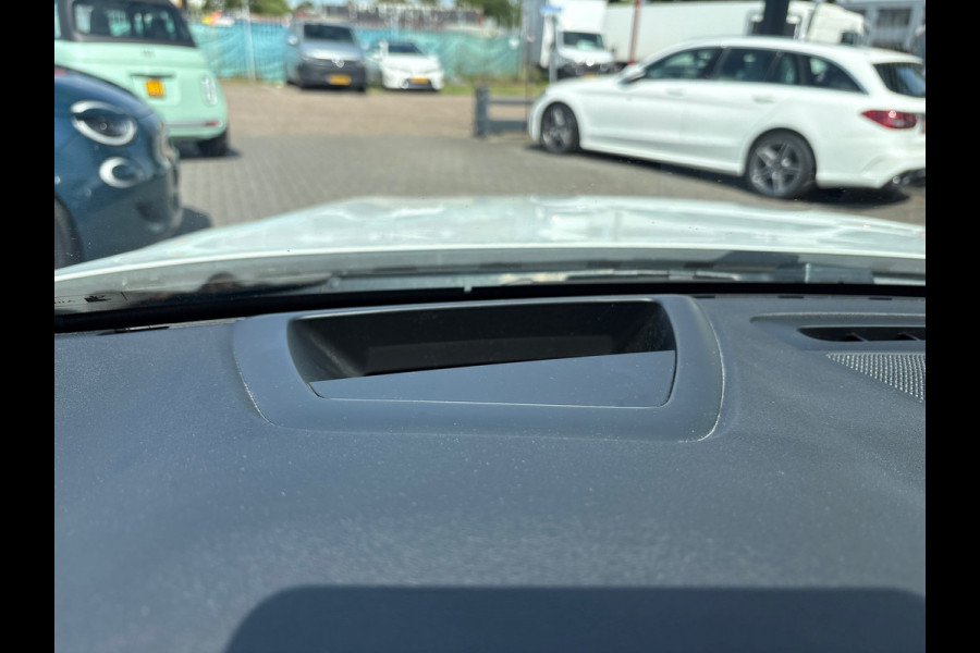 Volvo V60 2.0 T6 Recharge AWD Business Pro/leer/trekhaak/camera/navi/orig ned