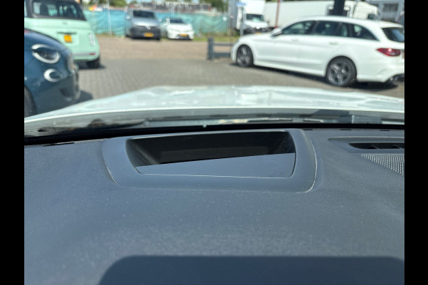 Volvo V60 2.0 T6 Recharge AWD Business Pro/leer/trekhaak/camera/navi/orig ned