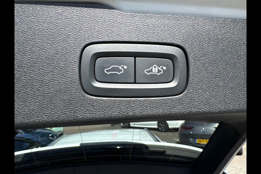 Volvo V60 2.0 T6 Recharge AWD Business Pro/leer/trekhaak/camera/navi/orig ned