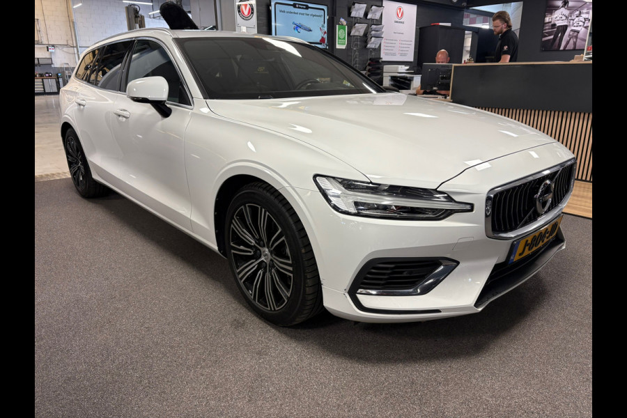 Volvo V60 2.0 T6 Recharge AWD Business Pro/leer/trekhaak/camera/navi/orig ned