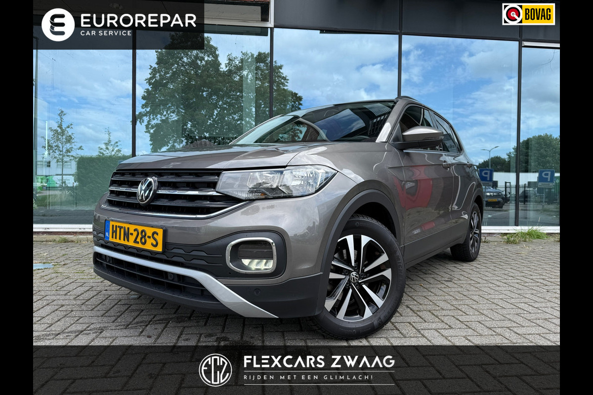 Volkswagen T-Cross 1.0 TSI Life United - Camera - Parkeerhulp - Climate - Navi - Cruise Volkswagen T-Cross 1.0 TSI Life United - Camera - Parkeerhulp - Climate - Navi - Cruise