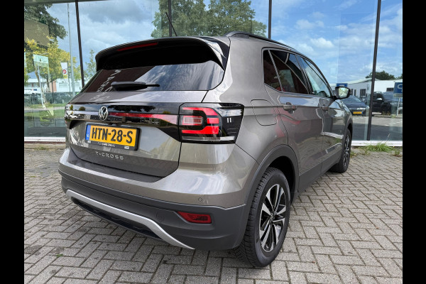 Volkswagen T-Cross 1.0 TSI Life United - Camera - Parkeerhulp - Climate - Navi - Cruise