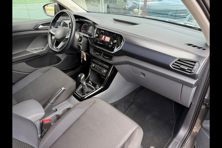 Volkswagen T-Cross 1.0 TSI Life United - Camera - Parkeerhulp - Climate - Navi - Cruise