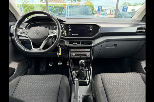 Volkswagen T-Cross 1.0 TSI Life United - Camera - Parkeerhulp - Climate - Navi - Cruise