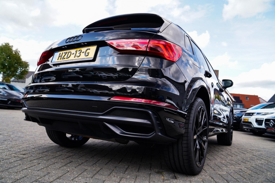Audi Q3 45 TFSI e Business Edition | Sonos | Camera | Stuurwielverwarming