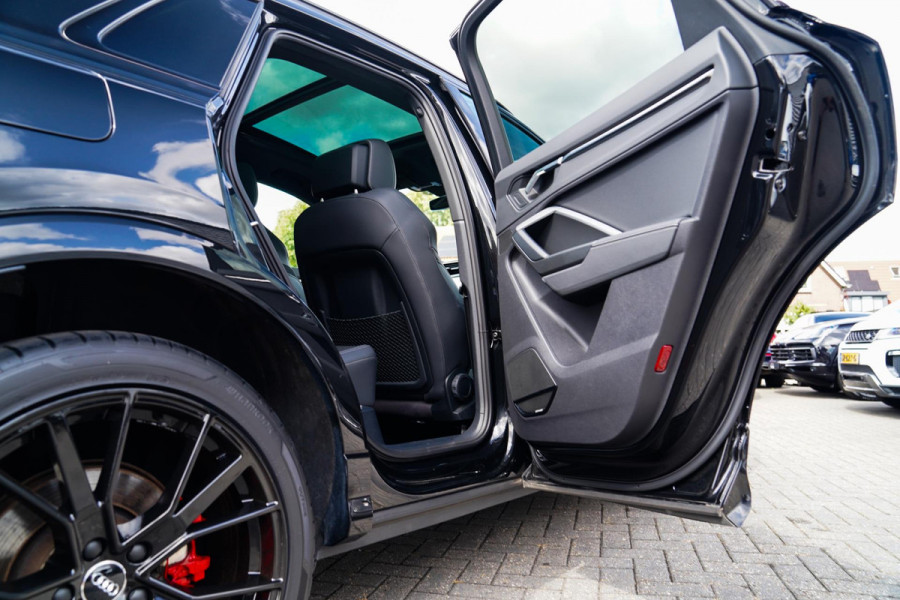 Audi Q3 45 TFSI e Business Edition | Sonos | Camera | Stuurwielverwarming