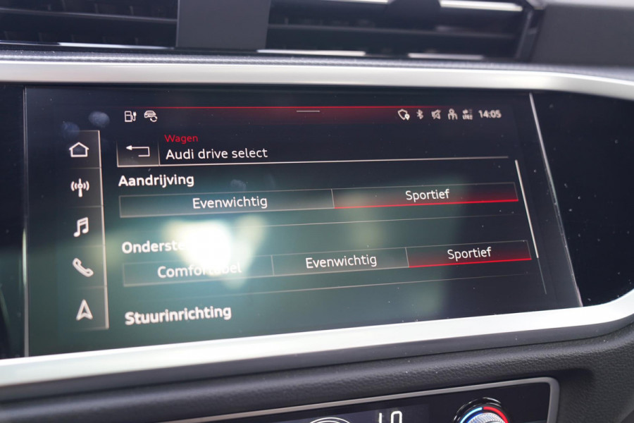 Audi Q3 45 TFSI e Business Edition | Sonos | Camera | Stuurwielverwarming