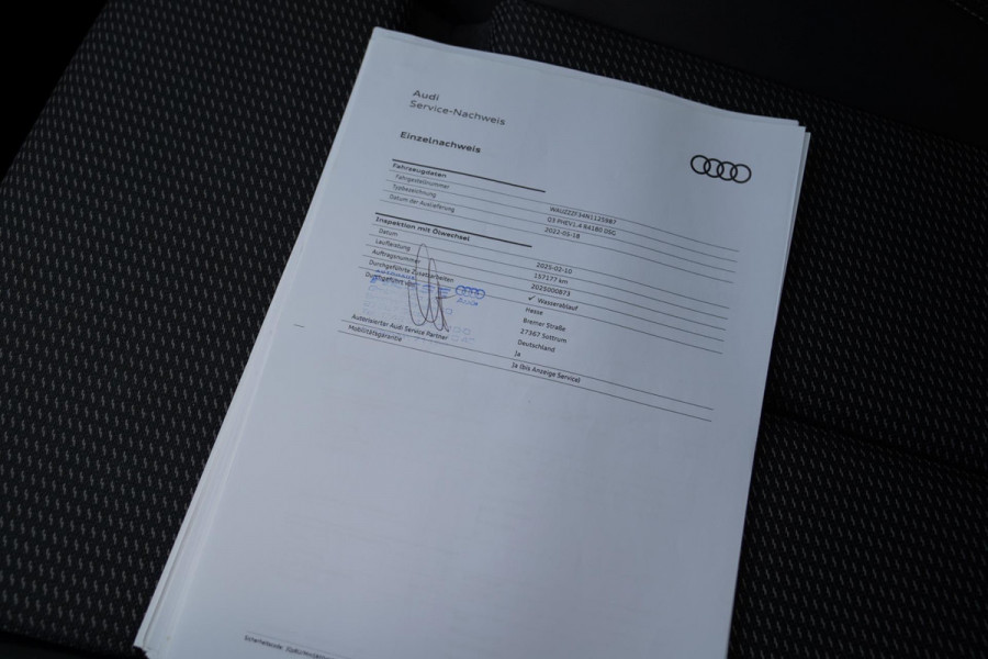 Audi Q3 45 TFSI e Business Edition | Sonos | Camera | Stuurwielverwarming