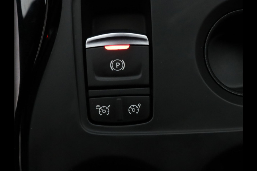 Renault Kadjar 160pk TCe Black Edition Automaat Camera | Cruise | Navi | Parkeersens. v+a | Stoelverw. | Trekhaak