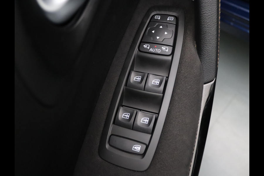 Renault Kadjar 160pk TCe Black Edition Automaat Camera | Cruise | Navi | Parkeersens. v+a | Stoelverw. | Trekhaak