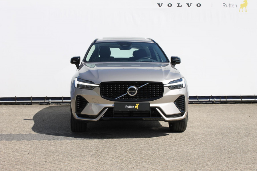 Volvo XC60 T6 350PK Autm. Plug-in hybrid AWD Ultra Dark Head-Up display / Panoramisch schuif-kanteldak / 360graden rondom zichtcamera / lederen bekleding / 20" lichtmetalen velgen