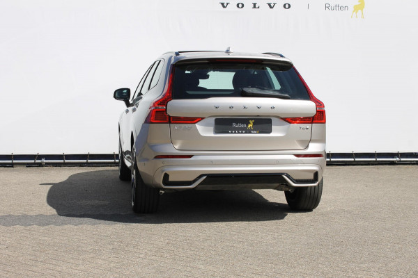Volvo XC60 T6 350PK Autm. Plug-in hybrid AWD Ultra Dark Head-Up display / Panoramisch schuif-kanteldak / 360graden rondom zichtcamera / lederen bekleding / 20" lichtmetalen velgen