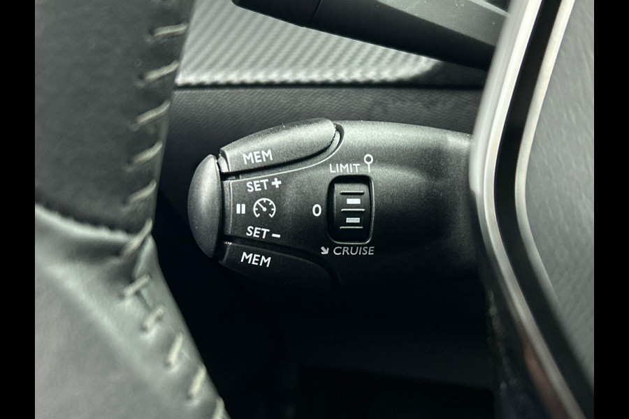 Peugeot 208 1.2 PureTech Active Pack Airco Full LED Navi Carplay PDC Achter DAB+ Cruise Control LM Velgen
