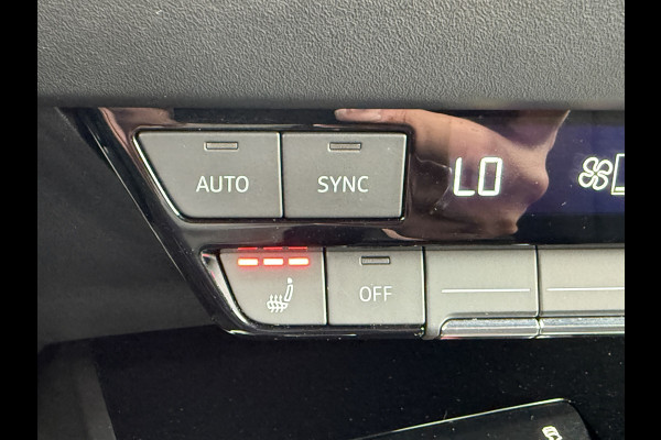 Audi Q4 e-tron 35 Launch edition Advanced 55 kWh | SOH 93% | Trekhaak | Apple carplay | 20''Inch