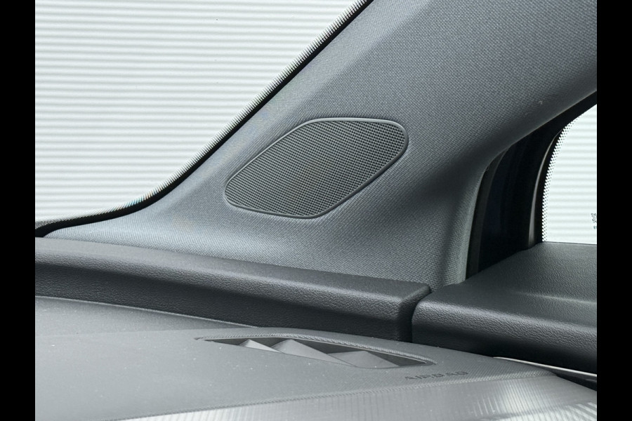 Audi Q4 e-tron 35 Launch edition Advanced 55 kWh | SOH 93% | Trekhaak | Apple carplay | 20''Inch