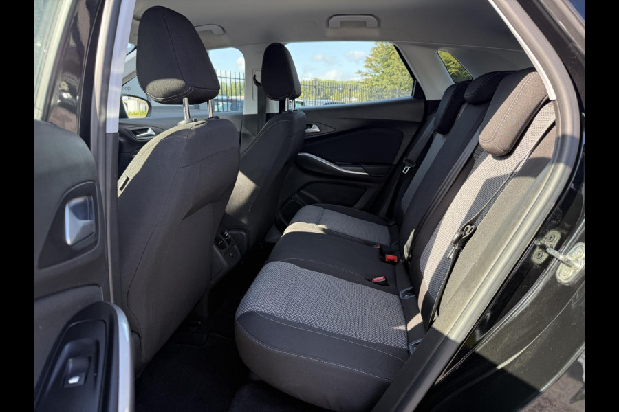 Opel Grandland X 1.2 Turbo Edition 1e Eigenaar,131pk,Automaat,Navi,Camera,Clima,Cruise,Pdc V+A,Apk tot 02-2026