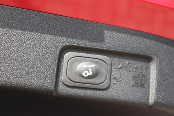 Ford Puma 1.0 EcoBoost Hybrid Titanium X | Adaptive cruise control | Winter Pack | Bang&Olufsen | Dodehoeksensoren | Camera | Elektrische achterklep