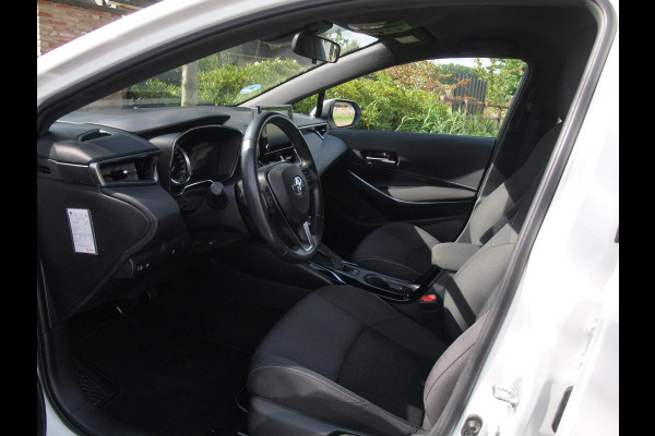 Toyota Corolla Touring Sports 1.8 Hybrid Black Style-pakket | 17 Inch | Camera | Apple Carplay | Cruise Control | NL-Auto | Toyota Corolla Touring Sports 1.8 Hybrid Black Style-pakket | 17 Inch | Camera | Apple Carplay | Cruise Control | NL-Auto |