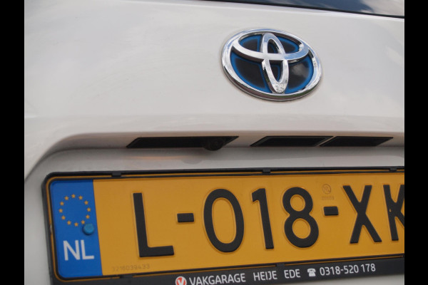 Toyota Corolla Touring Sports 1.8 Hybrid Black Style-pakket | 17 Inch | Camera | Apple Carplay | Cruise Control | NL-Auto | Toyota Corolla Touring Sports 1.8 Hybrid Black Style-pakket | 17 Inch | Camera | Apple Carplay | Cruise Control | NL-Auto |