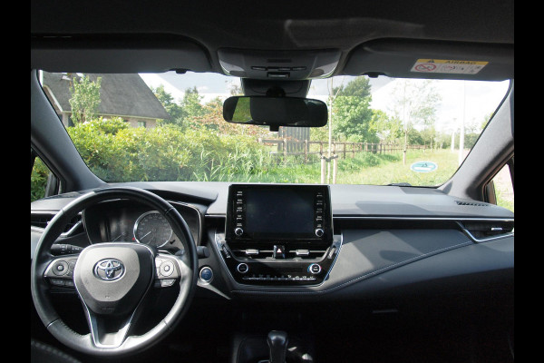 Toyota Corolla Touring Sports 1.8 Hybrid Black Style-pakket | 17 Inch | Camera | Apple Carplay | Cruise Control | NL-Auto | Toyota Corolla Touring Sports 1.8 Hybrid Black Style-pakket | 17 Inch | Camera | Apple Carplay | Cruise Control | NL-Auto |