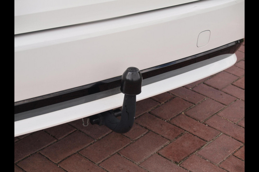 Toyota Corolla Touring Sports 1.8 Hybrid Black Style-pakket | 17 Inch | Camera | Apple Carplay | Cruise Control | NL-Auto | Toyota Corolla Touring Sports 1.8 Hybrid Black Style-pakket | 17 Inch | Camera | Apple Carplay | Cruise Control | NL-Auto |