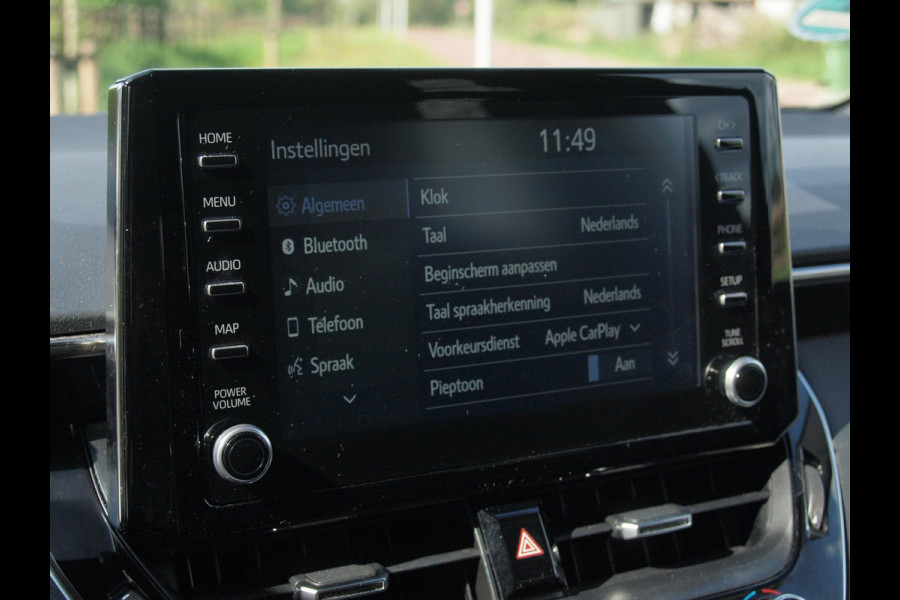 Toyota Corolla Touring Sports 1.8 Hybrid Black Style-pakket | 17 Inch | Camera | Apple Carplay | Cruise Control | NL-Auto | Toyota Corolla Touring Sports 1.8 Hybrid Black Style-pakket | 17 Inch | Camera | Apple Carplay | Cruise Control | NL-Auto |