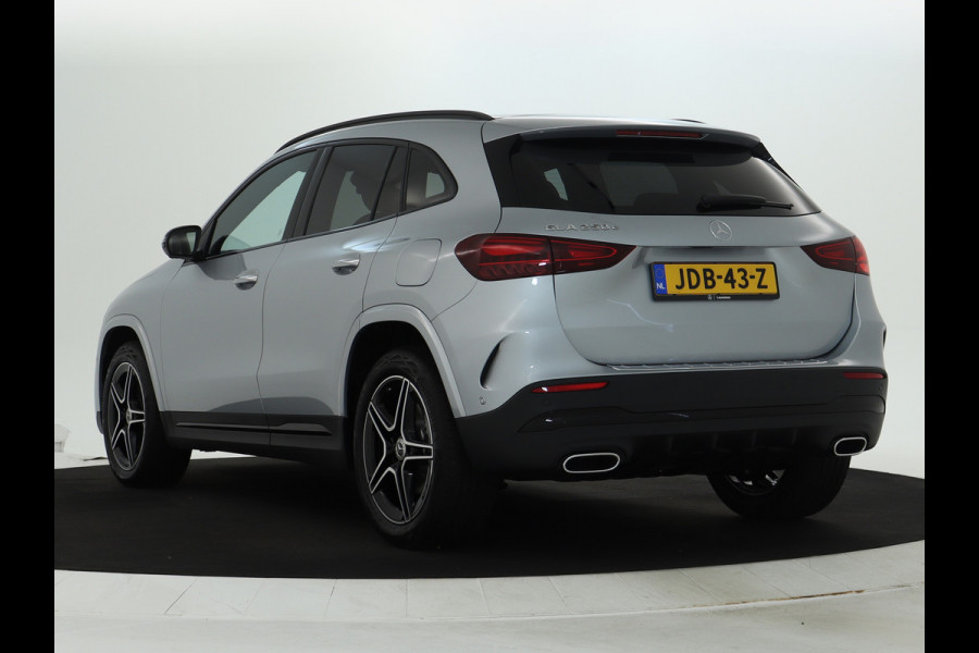 Mercedes-Benz GLA 250 e AMG Plug-In Hybride | AMG Line | Night Pakket | Sfeerverlichting | 360° camera | Stuur en Stoelverwarming | Multi Beam Led koplampen | Inclusief 24 maanden MB Certified garantie voor Europa.