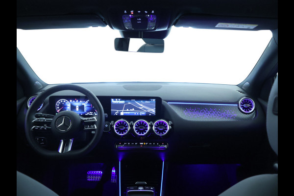 Mercedes-Benz GLA 250 e AMG Plug-In Hybride | AMG Line | Night Pakket | Sfeerverlichting | 360° camera | Stuur en Stoelverwarming | Multi Beam Led koplampen | Inclusief 24 maanden MB Certified garantie voor Europa.