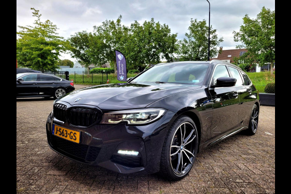 BMW 3 Serie Touring 320i M-sport - Camera, HIFI, DAB, Wifi, Carplay (BTW NL NAP)