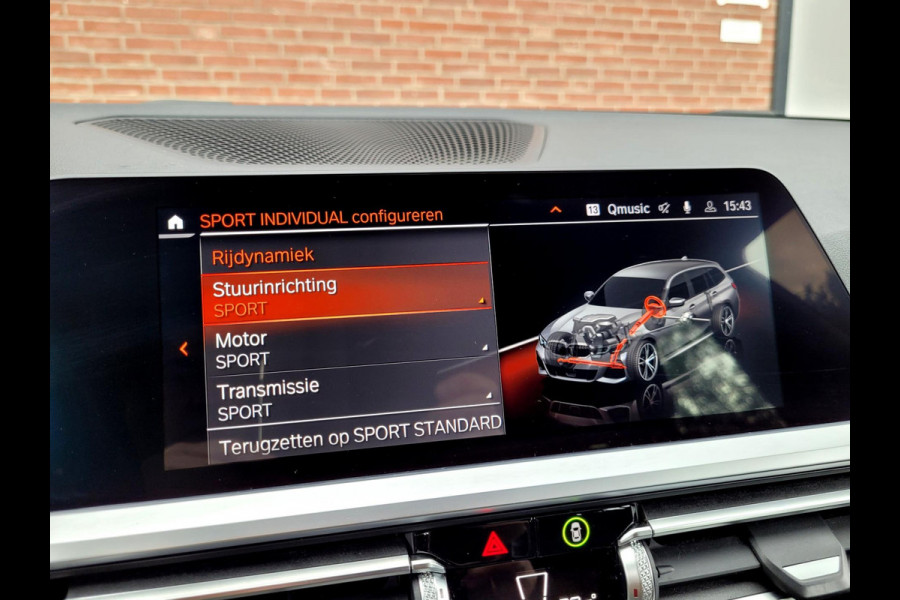 BMW 3 Serie Touring 320i M-sport - Camera, HIFI, DAB, Wifi, Carplay (BTW NL NAP)