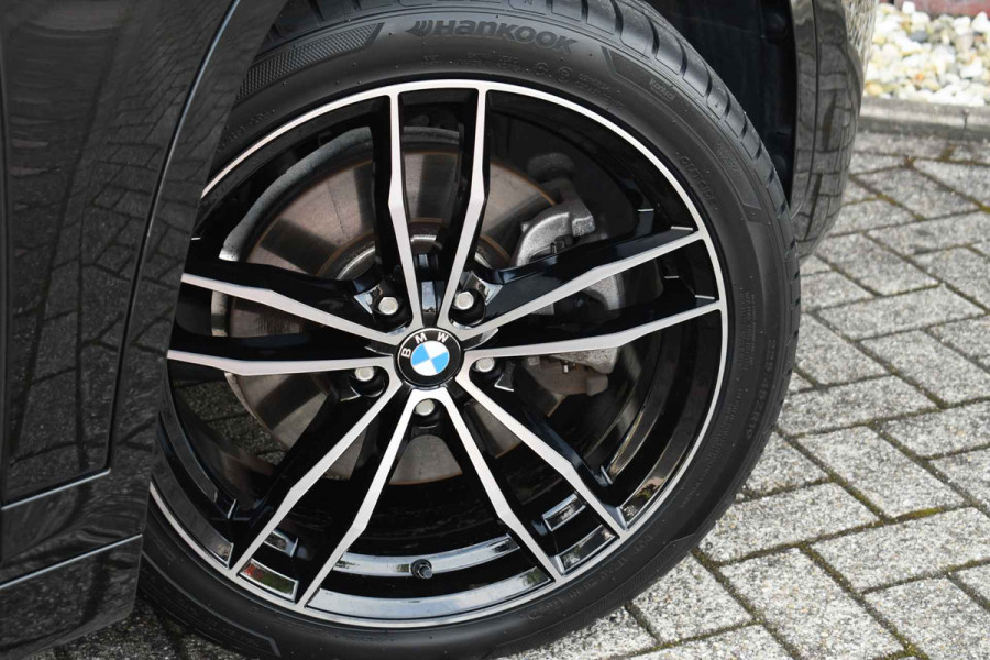 BMW X1 xDrive25e M-Sport Pano ACC Trekh HUD