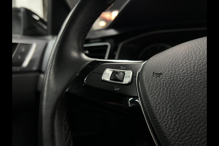 Volkswagen Polo 1.0 TSI Highline | Carplay | PDC | LED |