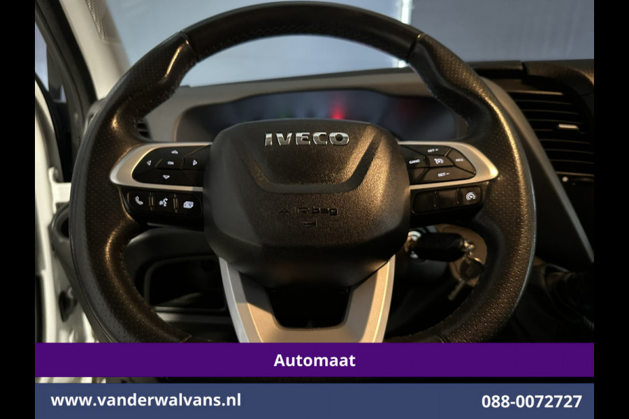 Iveco Daily 35S14V 136pk Automaat 3500kg Trekhaak L2H2 Euro6 Airco | Camera | Navigatie LED, Cruiscontrol, Chauffeursstoel, Bijrijdersbank