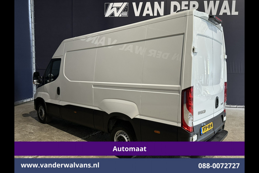 Iveco Daily 35S14V 136pk Automaat 3500kg Trekhaak L2H2 Euro6 Airco | Camera | Navigatie LED, Cruiscontrol, Chauffeursstoel, Bijrijdersbank