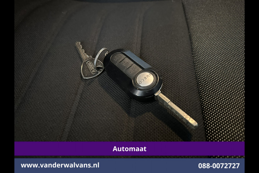 Iveco Daily 35S14V 136pk Automaat 3500kg Trekhaak L2H2 Euro6 Airco | Camera | Navigatie LED, Cruiscontrol, Chauffeursstoel, Bijrijdersbank