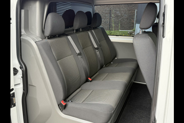Volkswagen Transporter 2.0 TDI L2H1 30 DC Highline | Camera | Trekhaak | Automaat