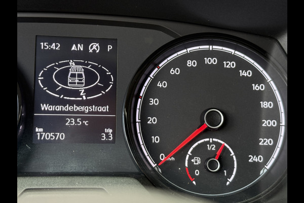 Volkswagen Transporter 2.0 TDI L2H1 30 DC Highline | Camera | Trekhaak | Automaat